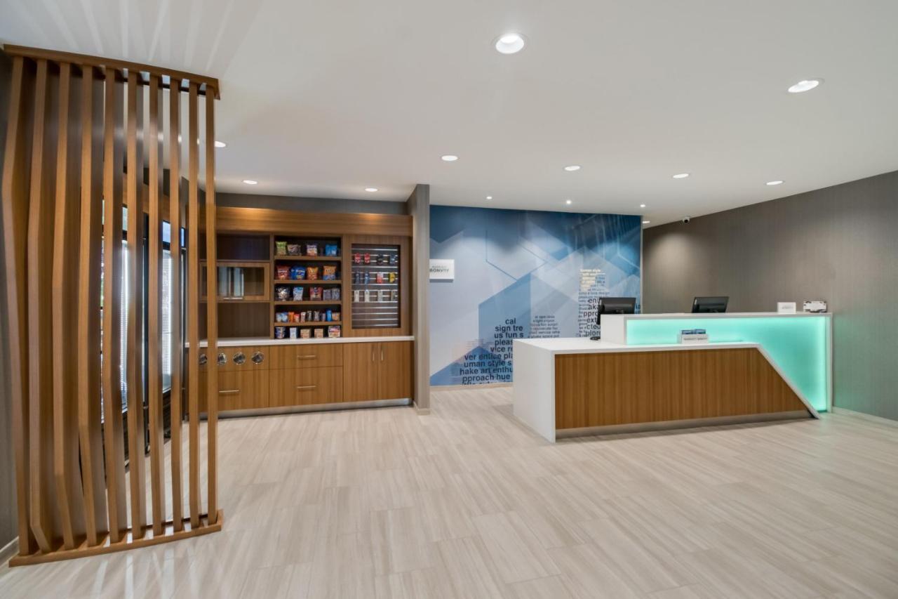 Springhill Suites By Marriott Dallas Nw Highway At Stemmons / I-35East Экстерьер фото