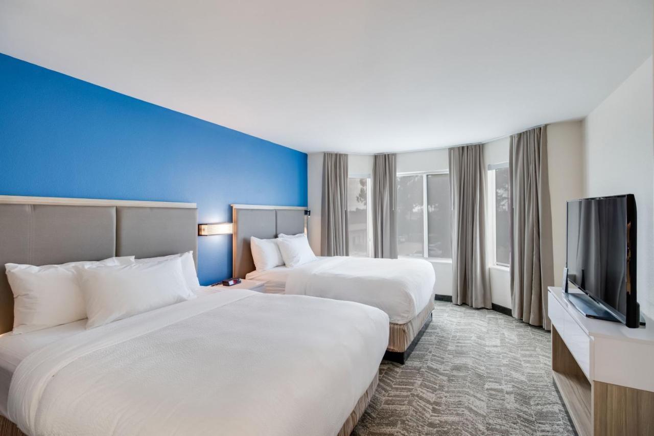 Springhill Suites By Marriott Dallas Nw Highway At Stemmons / I-35East Экстерьер фото