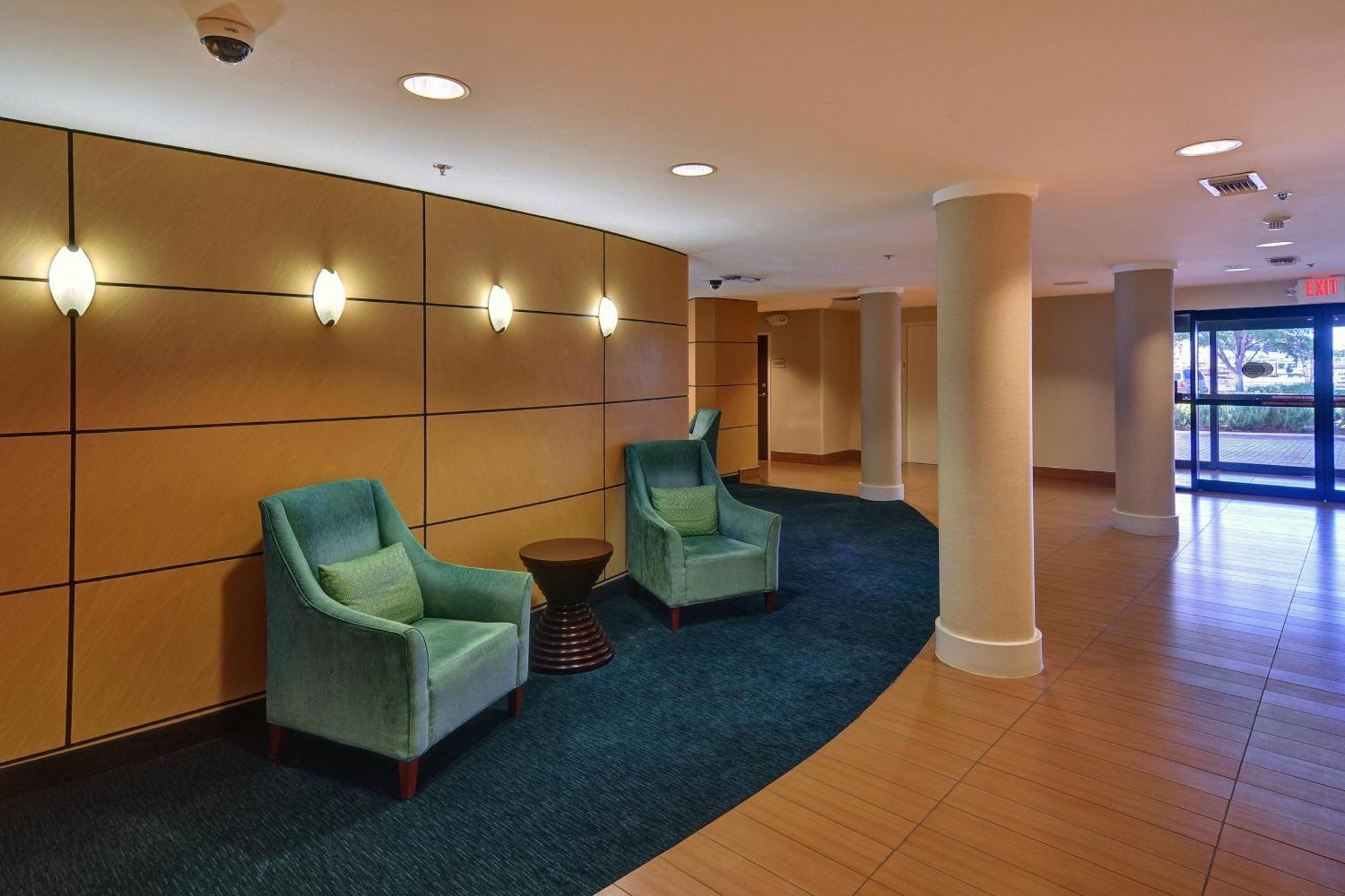 Springhill Suites By Marriott Dallas Nw Highway At Stemmons / I-35East Экстерьер фото